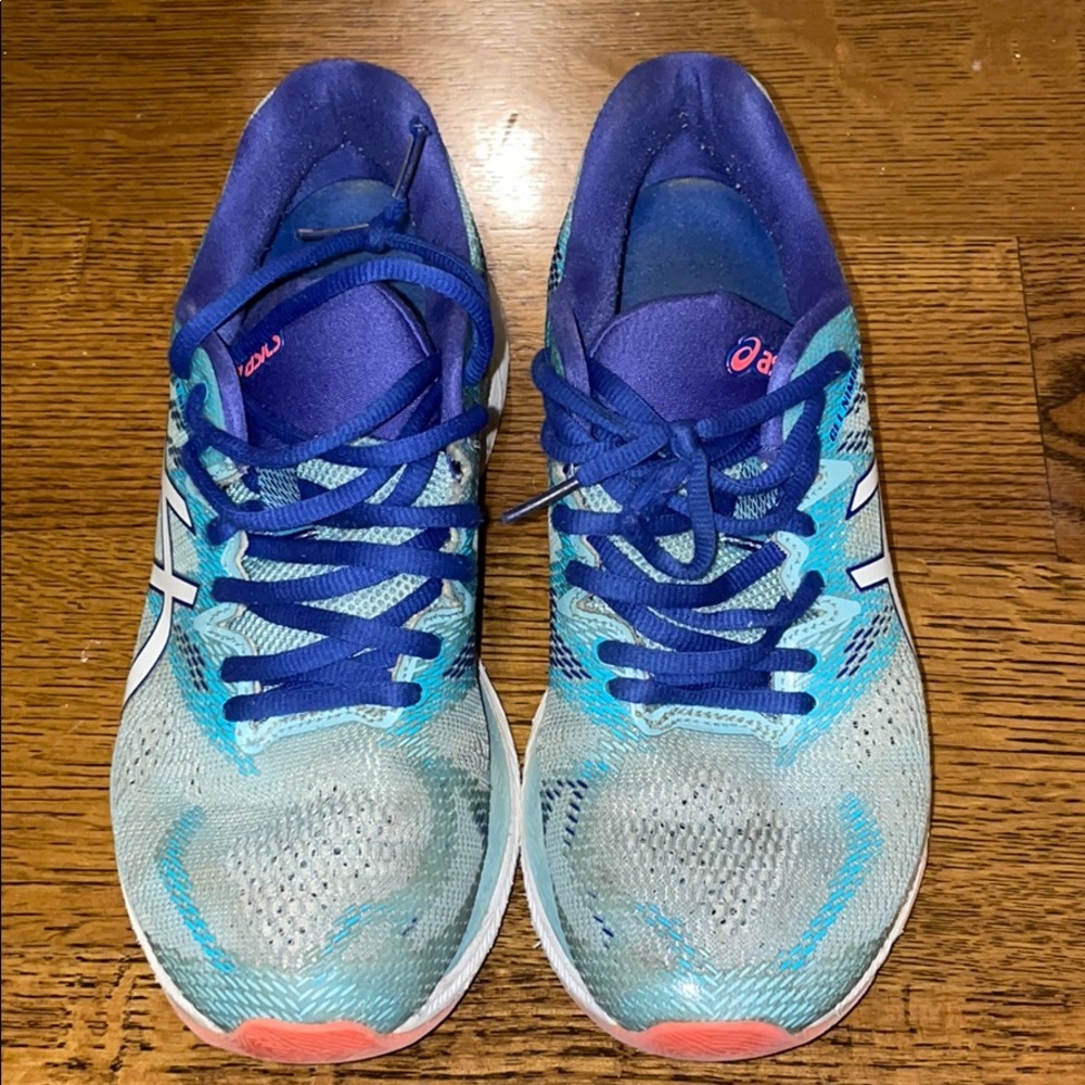 ASIC workout shoes
